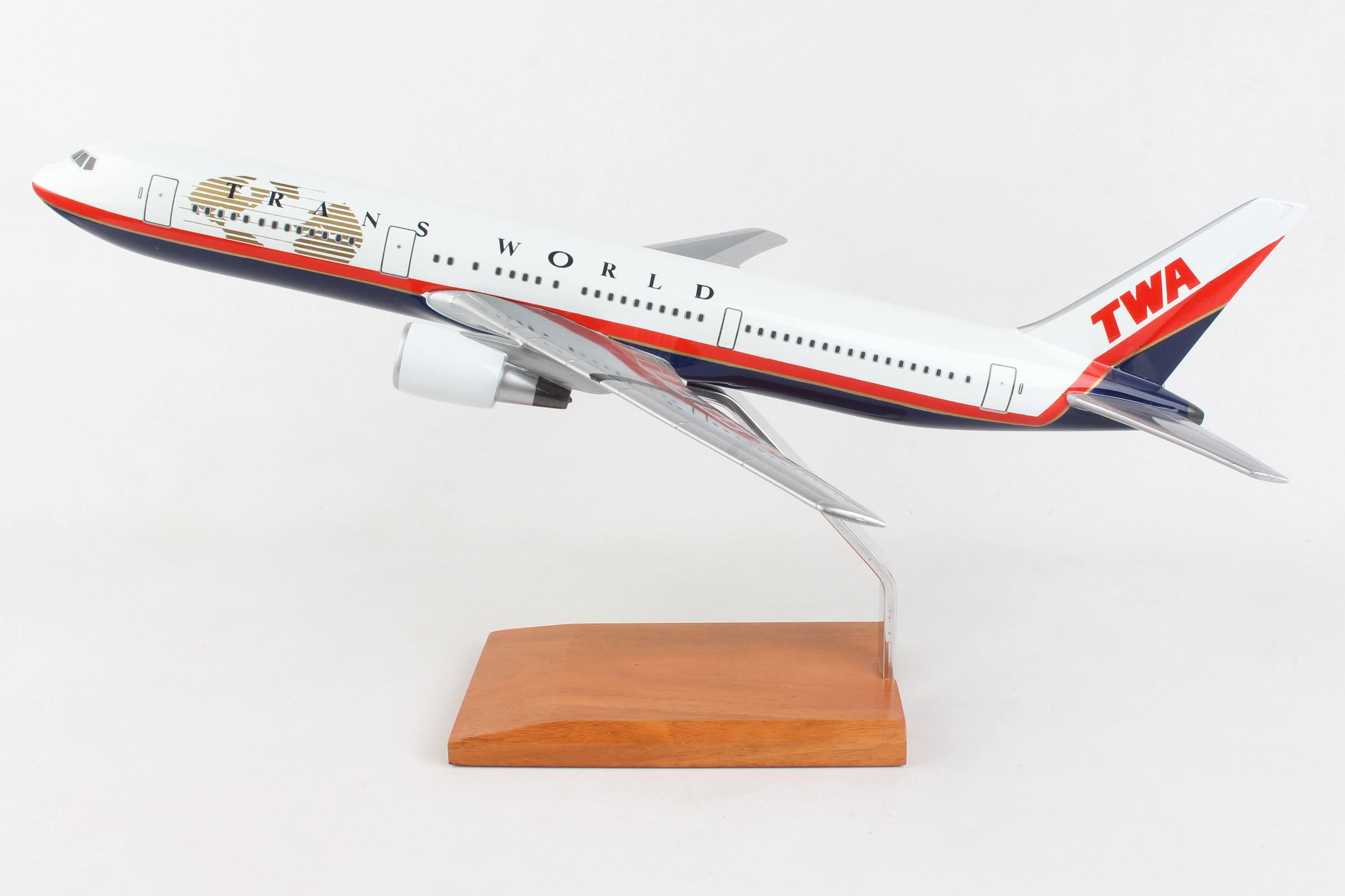 767-300 1/100 New Livery Aircraft Y157