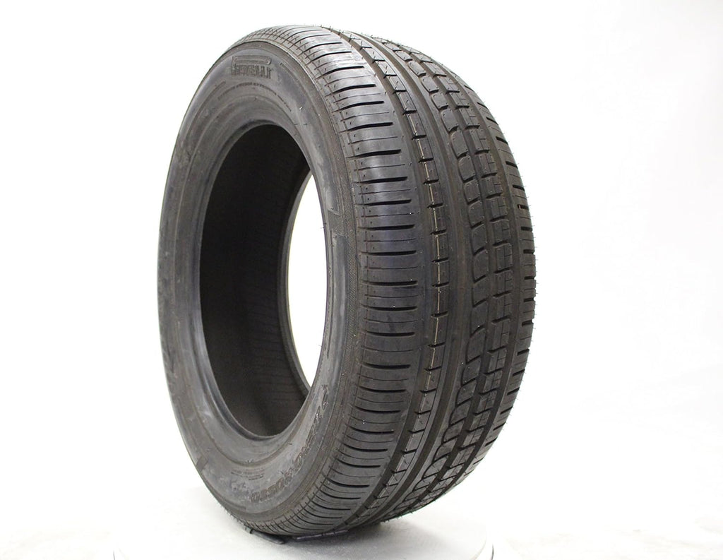 285/40R18 Performance Radial Tire W288150