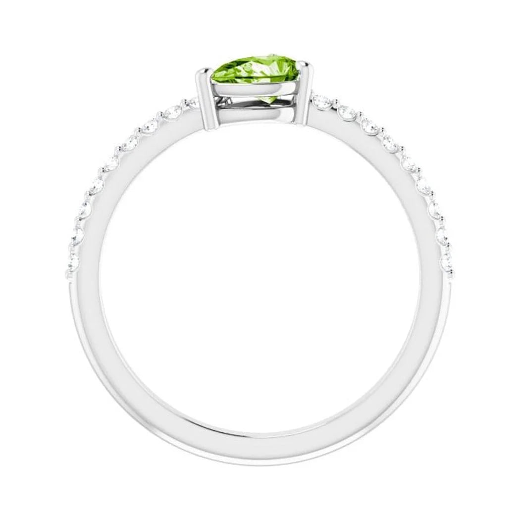 14k White Gold Peridot and 0.17 Carat Diamond Stackable Ring Size 7 I643