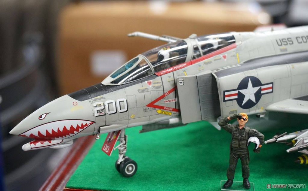 F-4B Phantom 2 1/48 Scale Kit R34496