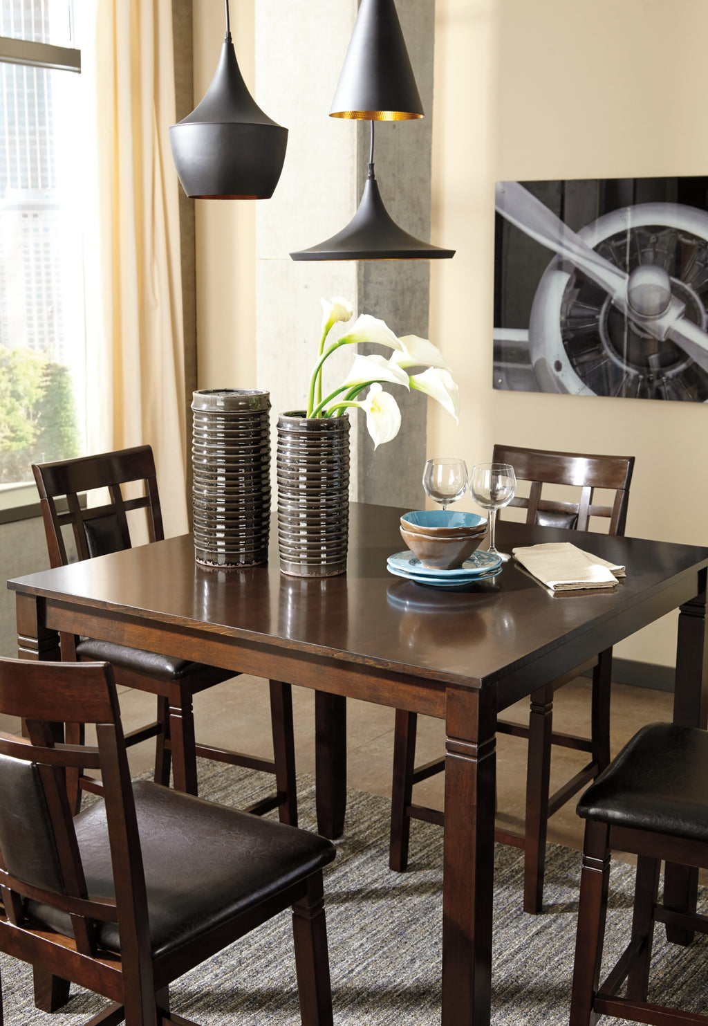 Counter Height Dining Table and Bar Stools Set of 5 Brown G388491