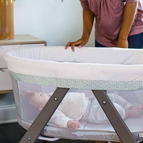 Foldaway Rocking Wood Bassinet J3373