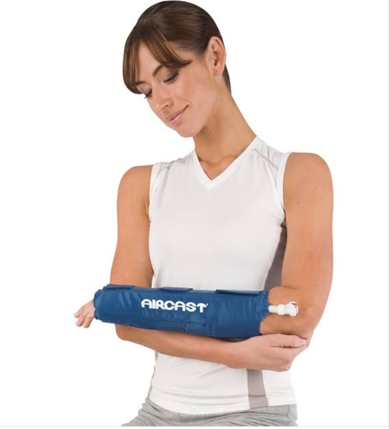 Cryo Cuff Shoulder with Cooler Y160190