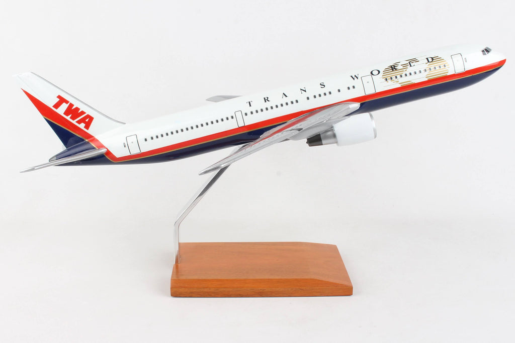 767-300 1/100 New Livery Aircraft Y157