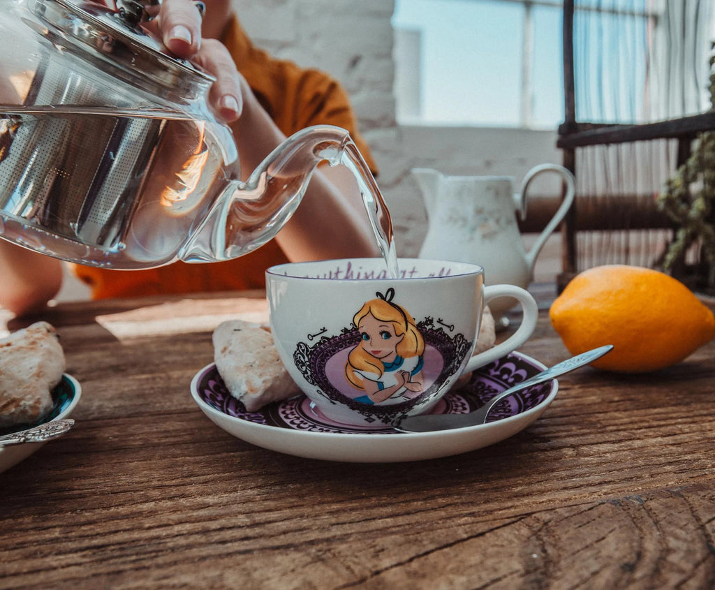 Bone China Teacup and Saucer Set of 2 K86836