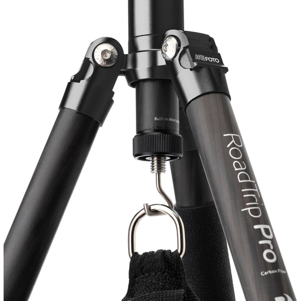 Carbon Fiber Tripod M868165