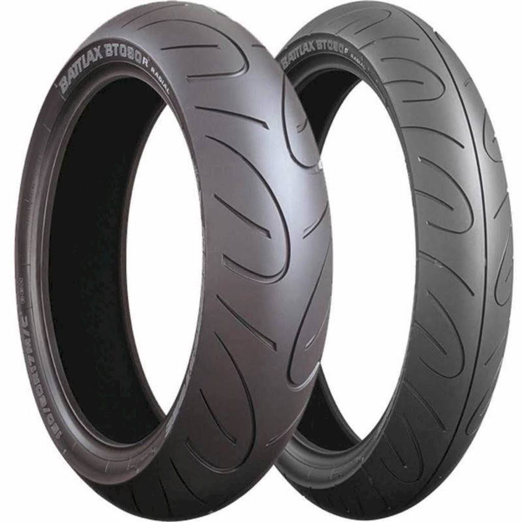 120/70 R17 Front Motorcycle Tyre S109925
