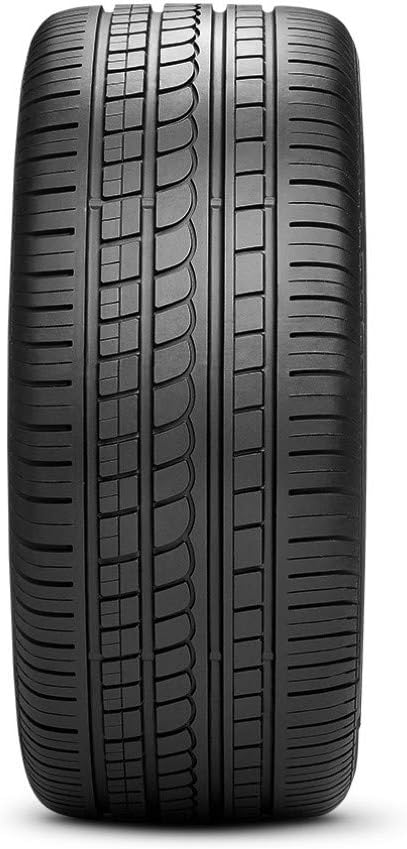 285/40R18 Performance Radial Tire W288150
