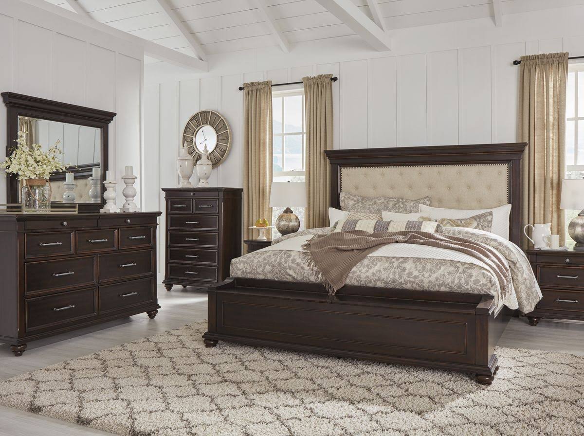 Queen Panel Rails T698