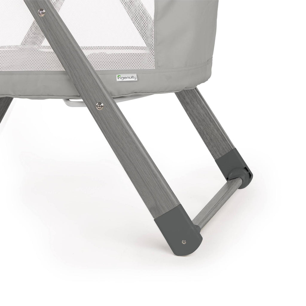 Foldaway Rocking Wood Bassinet J3373