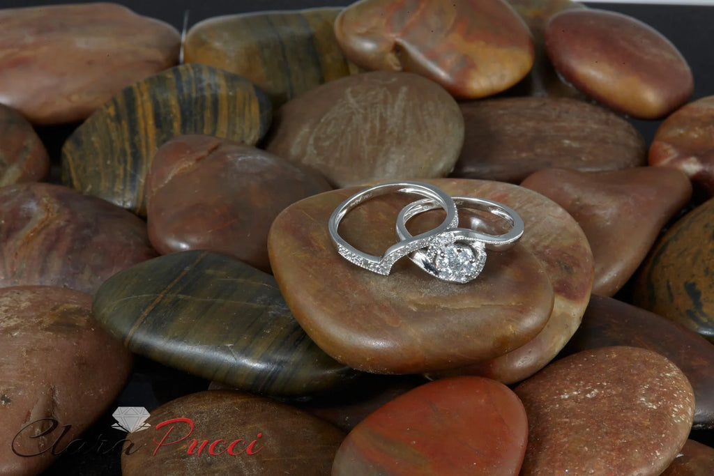 18K White Gold Diamond Engagement Ring A139