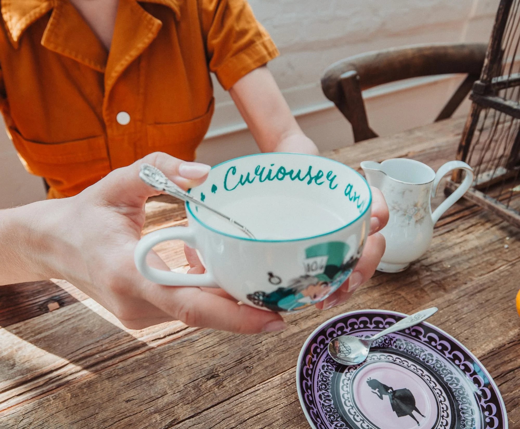 Bone China Teacup and Saucer Set of 2 K86836