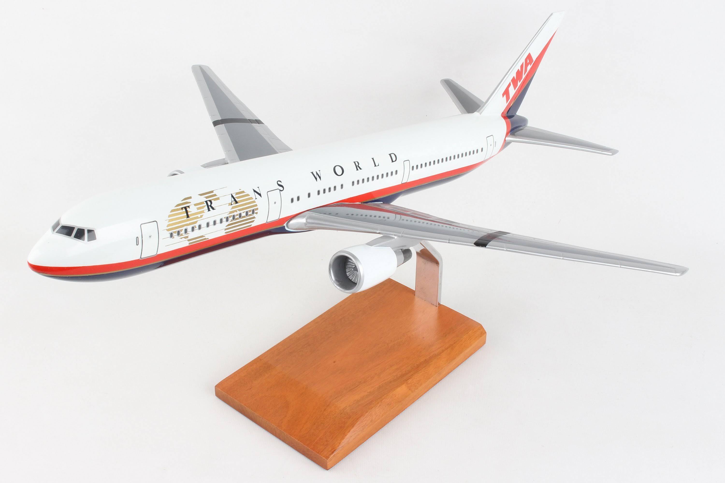 767-300 1/100 New Livery Aircraft Y157